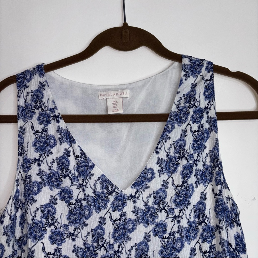 Rachel Ashwell Blue and White Floral Dress Women’s Small Sleeveless Lined Midi - Picture 3 of 8